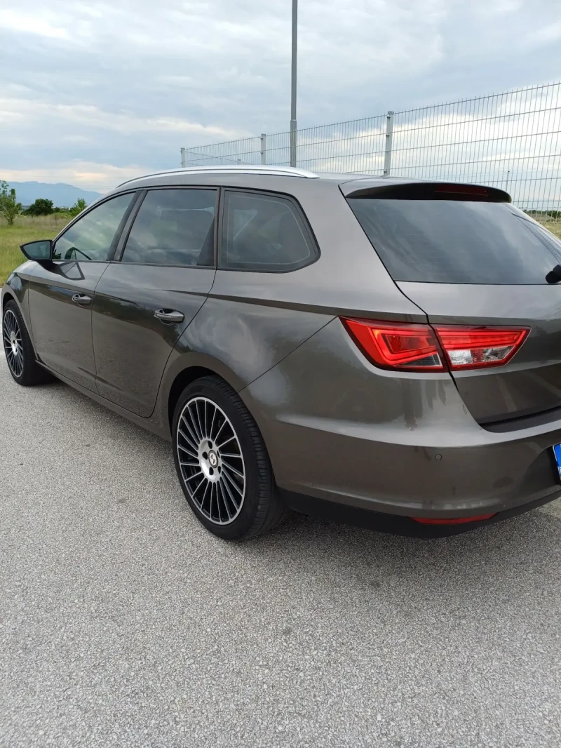 Seat Leon 1.6 TDI лизинг, снимка 3 - Автомобили и джипове - 52384964