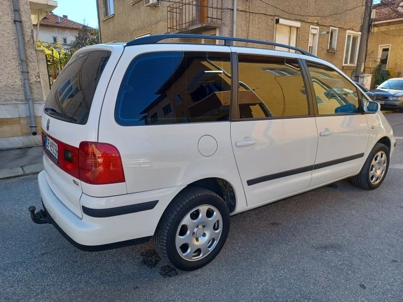 VW Sharan 1.9TDI 6+ 1 места, снимка 4 - Автомобили и джипове - 47613797