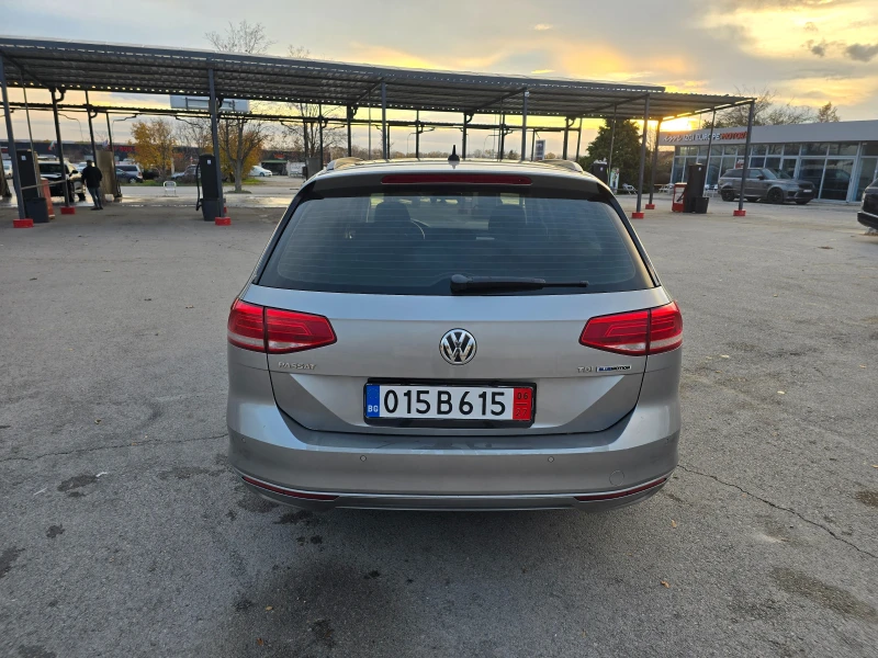 VW Passat КАТО НОВ/1.6TDI/EURO 6, снимка 5 - Автомобили и джипове - 48110813