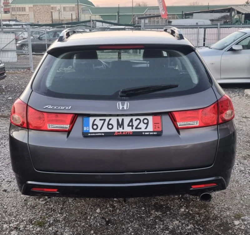 Honda Accord 2.0i-155к.с Швейцария Автомат , снимка 7 - Автомобили и джипове - 48164742