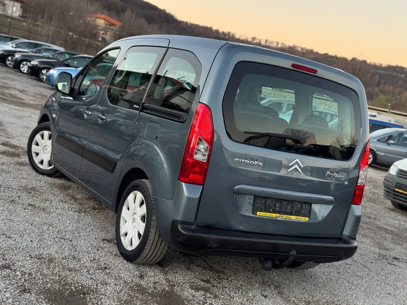 Citroen Berlingo 1.6i 109кс 7-места ГАЗ-БЕНЗИН КЛИМАТИК , снимка 4 - Автомобили и джипове - 48632558