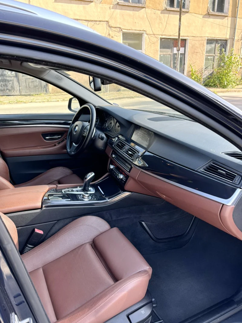 BMW 530 D M PACK X-DRIVE FACELIFT НОВ ВНОС EURO 5A  ЛИЗИНГ, снимка 10 - Автомобили и джипове - 52037521