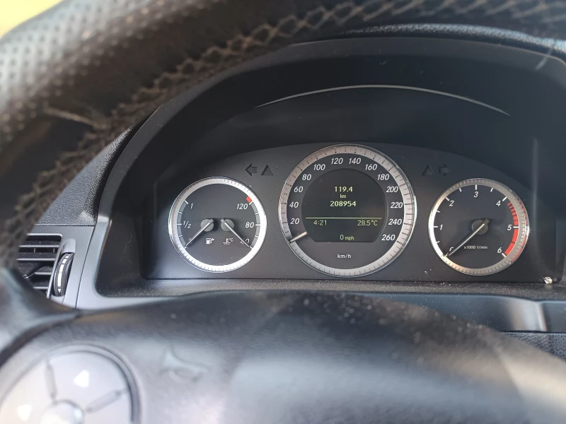 Mercedes-Benz C 200 CDI, снимка 7 - Автомобили и джипове - 52083165