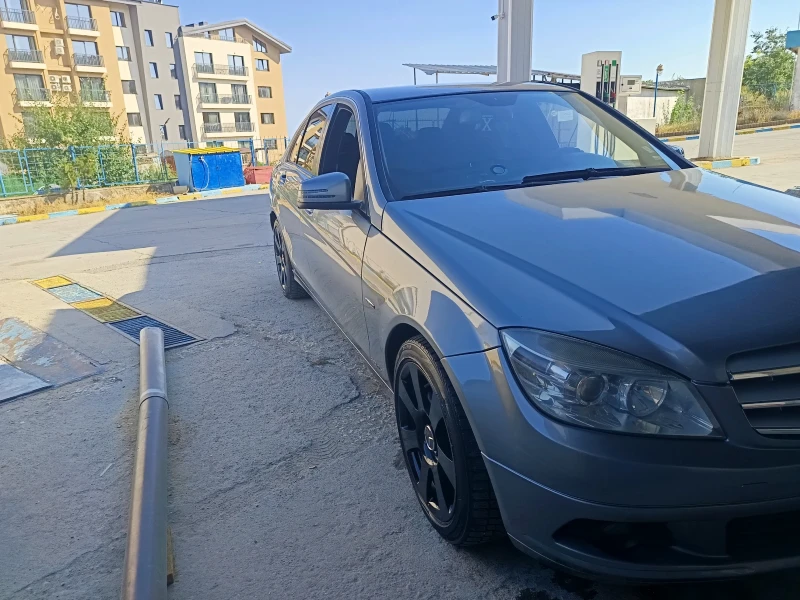 Mercedes-Benz C 200 CDI, снимка 2 - Автомобили и джипове - 52083165