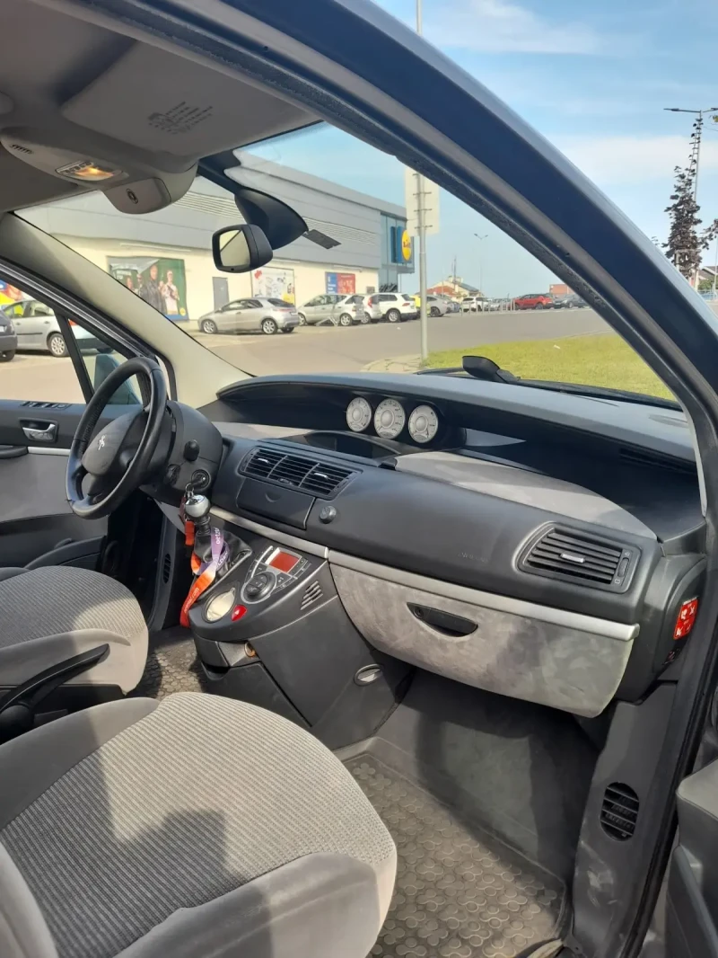Peugeot 807 PREM 2.0 HDI, снимка 9 - Автомобили и джипове - 52191010