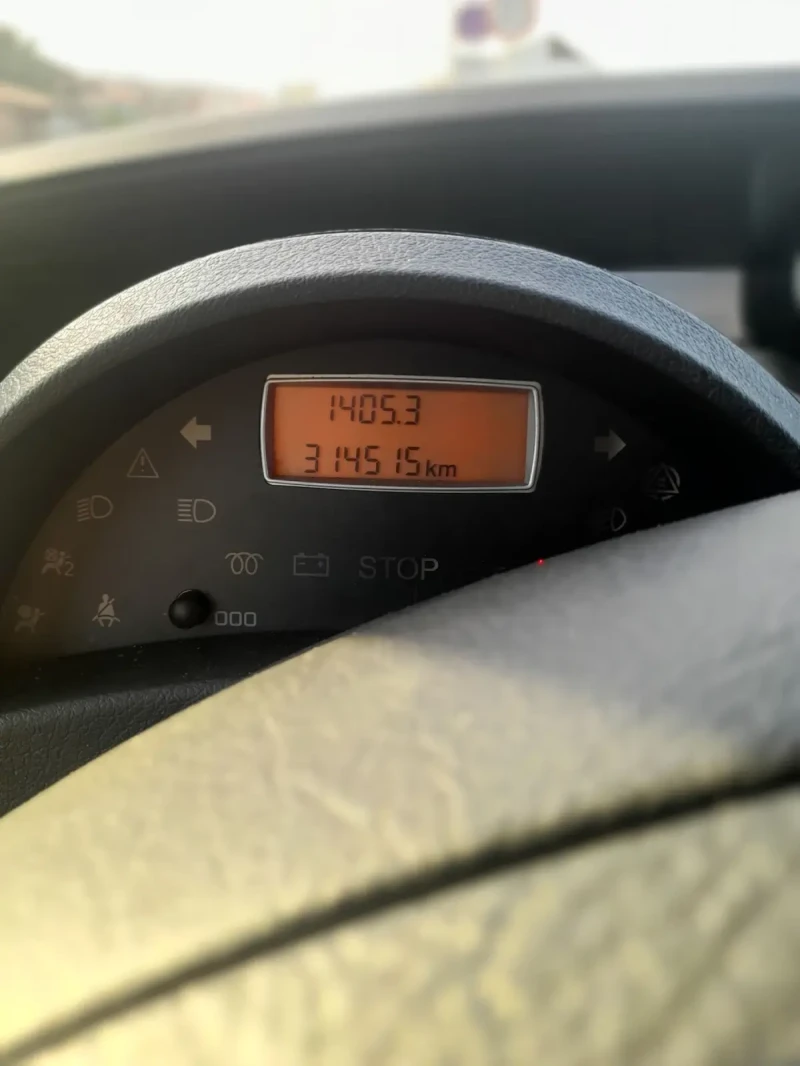 Peugeot 807 PREM 2.0 HDI, снимка 14 - Автомобили и джипове - 52191010