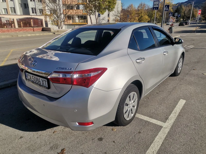 Toyota Corolla 1.3 От България, снимка 4 - Автомобили и джипове - 52721490