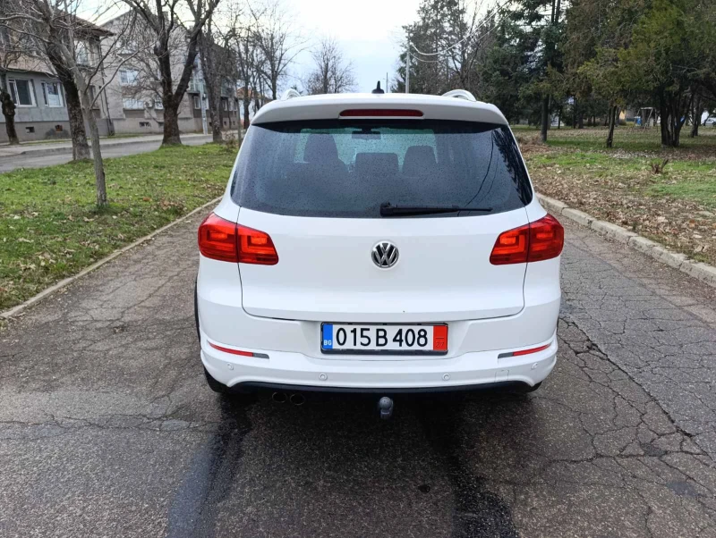VW Tiguan R-Line 4х4 2012г 2.0 TDI 170 к.с., снимка 6 - Автомобили и джипове - 53012220