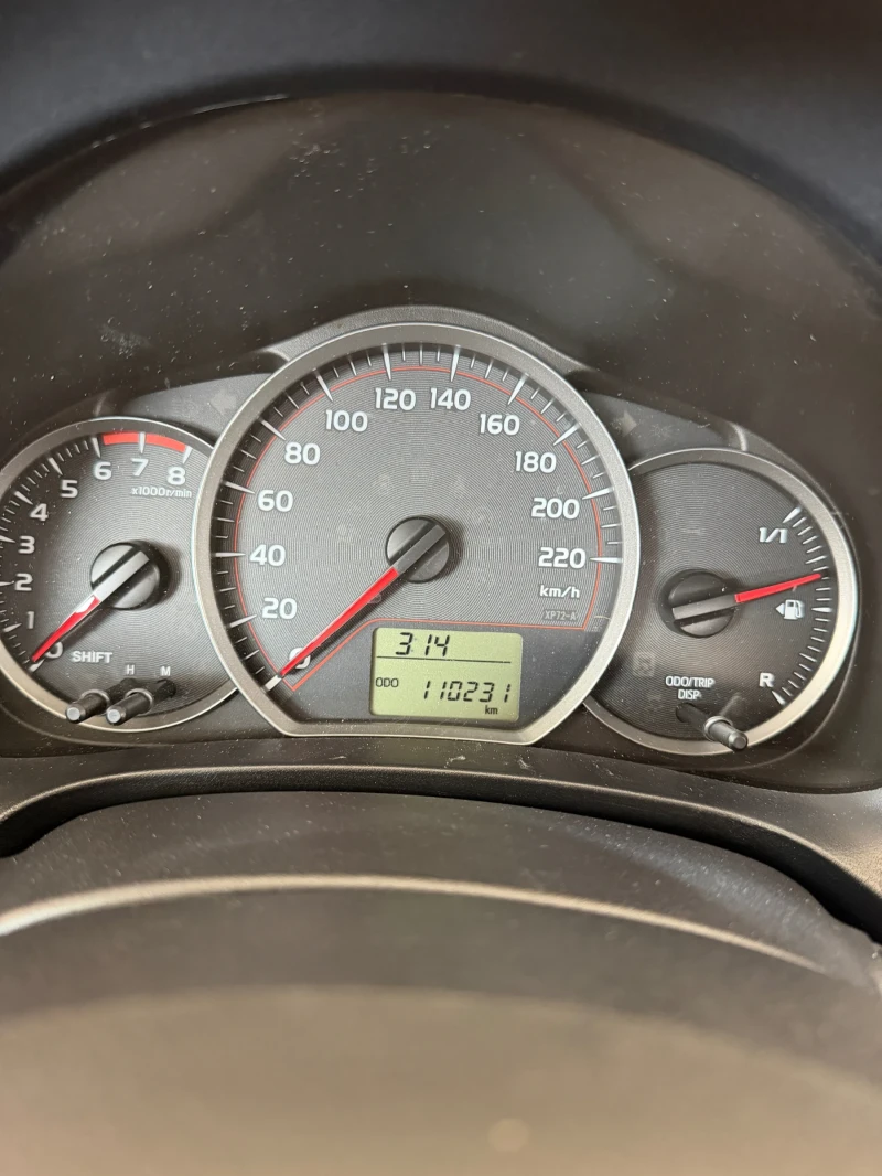 Toyota Yaris 1.3, снимка 15 - Автомобили и джипове - 53133078