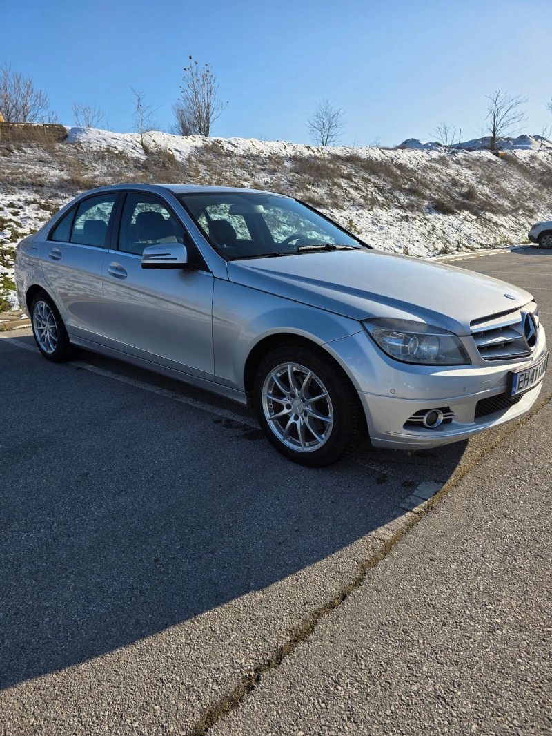 Mercedes-Benz C 180, снимка 6 - Автомобили и джипове - 53174555