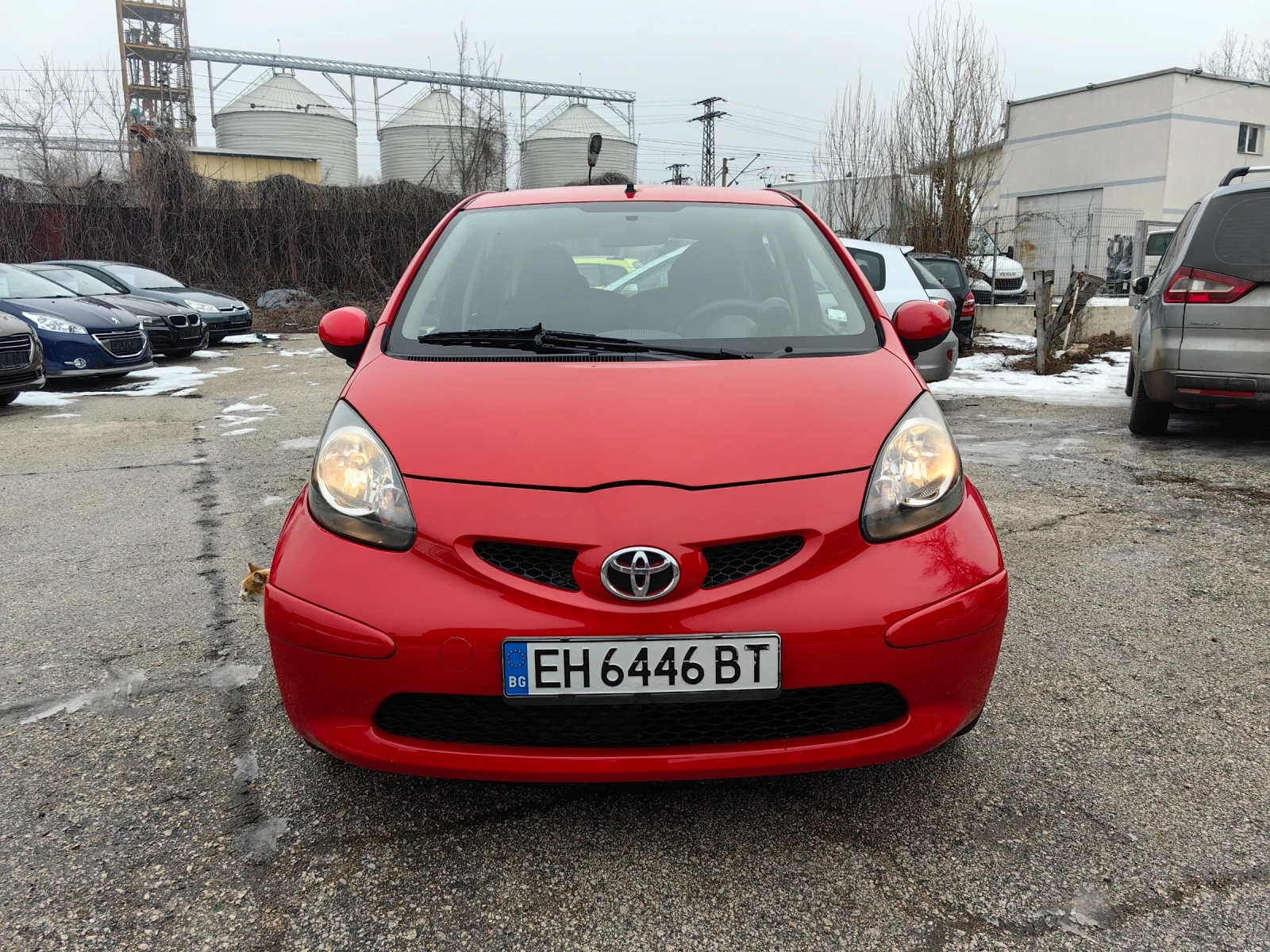 Toyota Aygo 1.0 бензин, Автоматик, Климатик, 5 врати, снимка 1