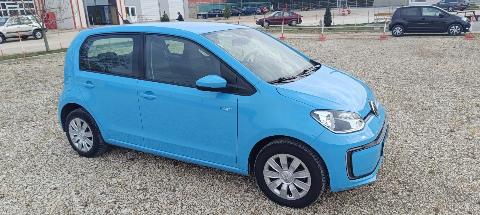 VW Up 36.8 KW CCS Port, Гаранция Батерия 2029г. - изображение 3