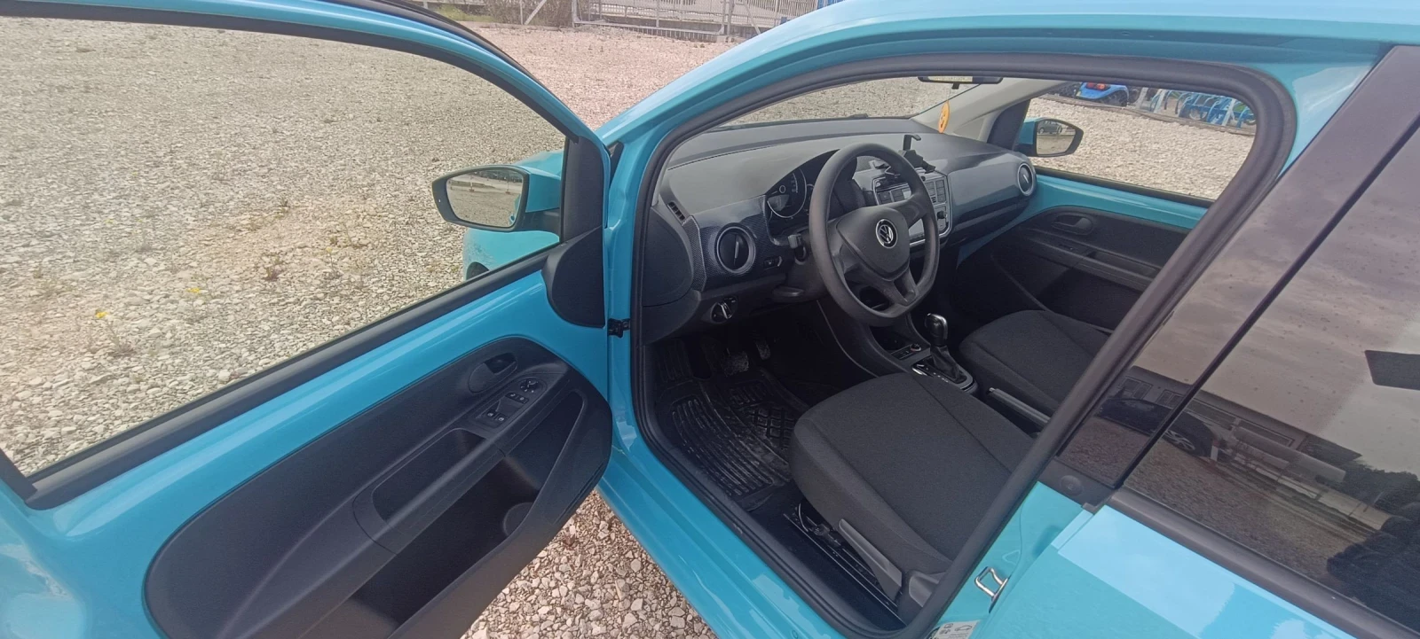 VW Up 36.8 KW CCS Port, Гаранция Батерия 2029г. - изображение 9