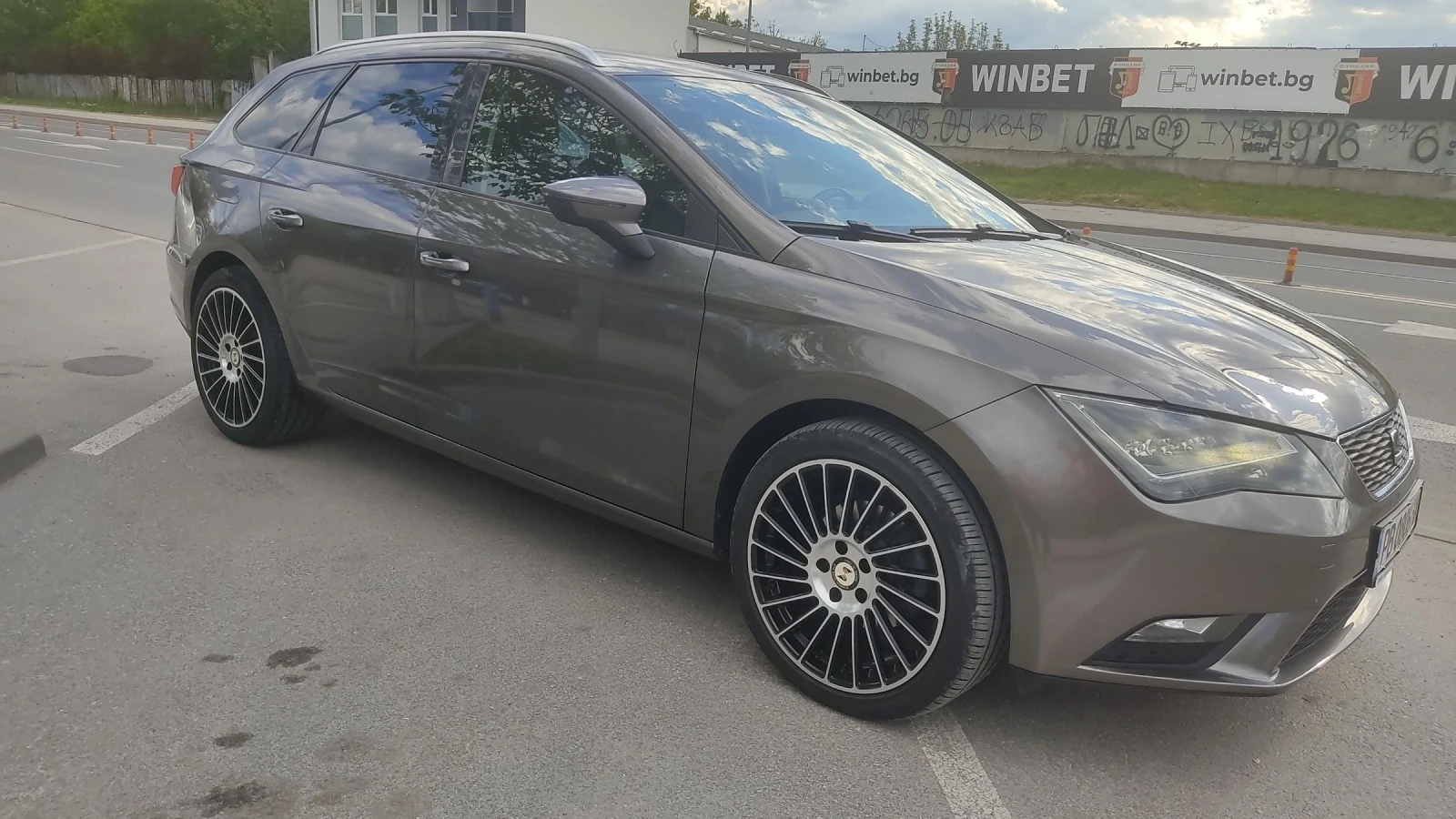 Seat Leon 1.6 TDI 7 DSG - изображение 2