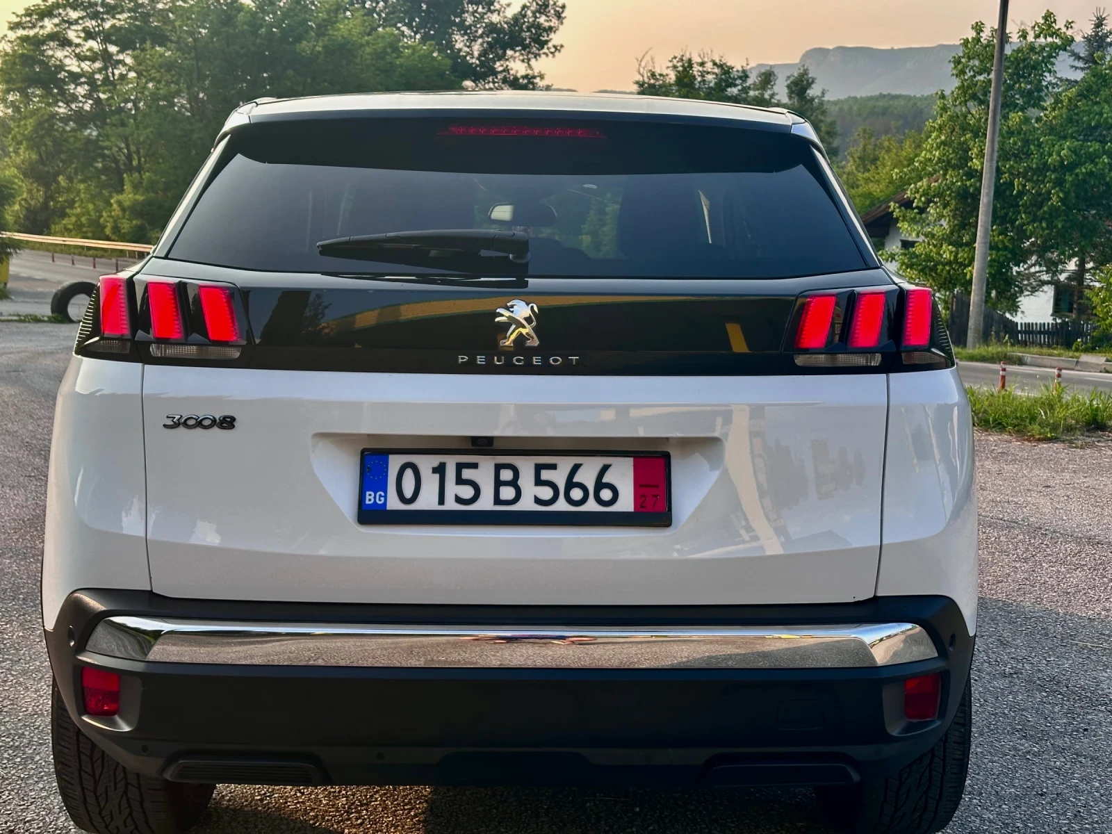 Peugeot 3008 1.6 HDi 2018 ALLURE  157 хил. км ТОП СЪСТОЯНИЕ!! - изображение 5