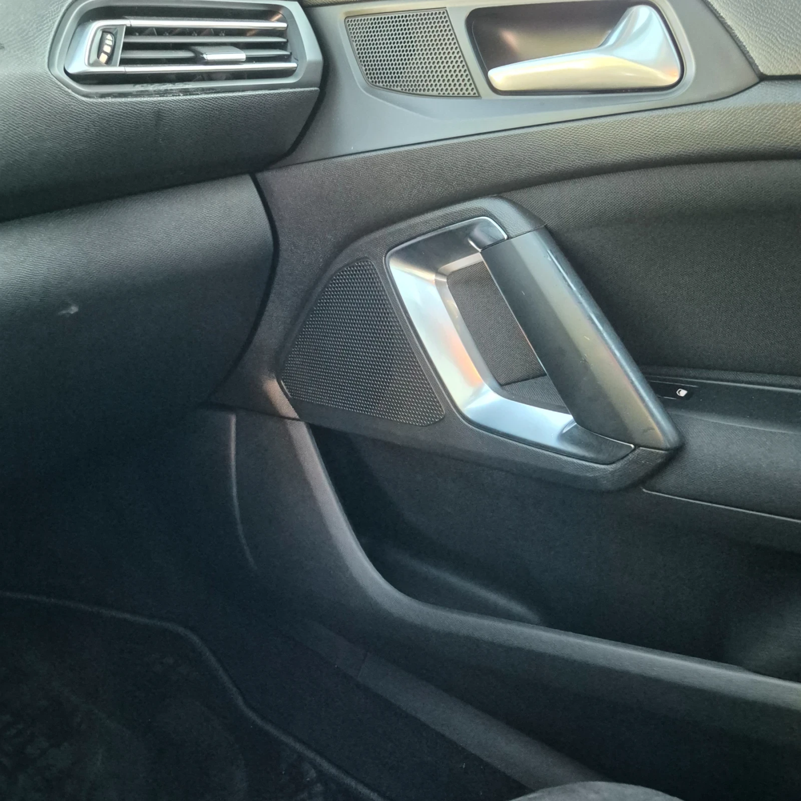 Peugeot 308 | Mobile.bg   5