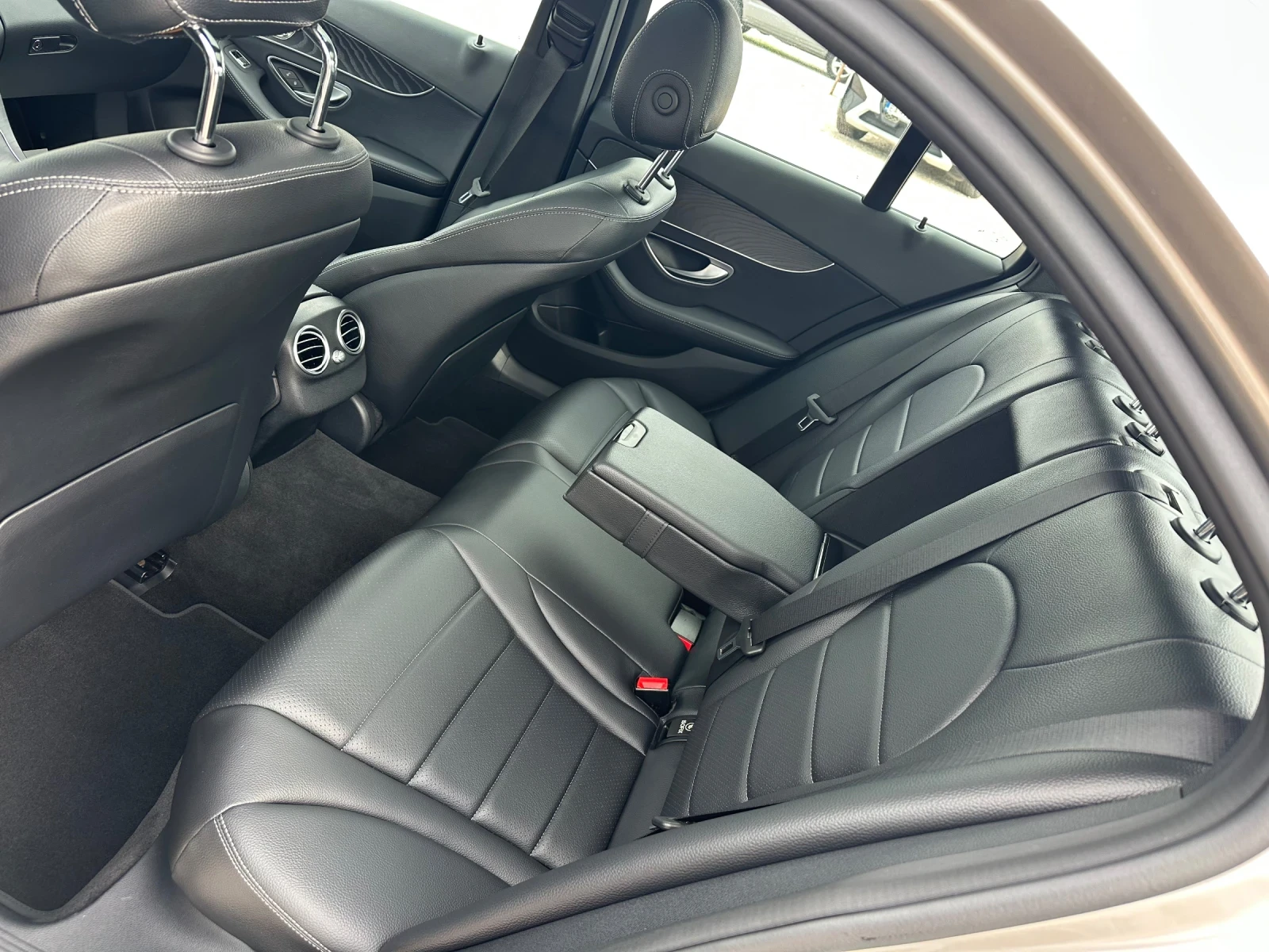 Mercedes-Benz C 300 AMG, 4MATIC, AVANTGARDE, !!! | Mobile.bg   12