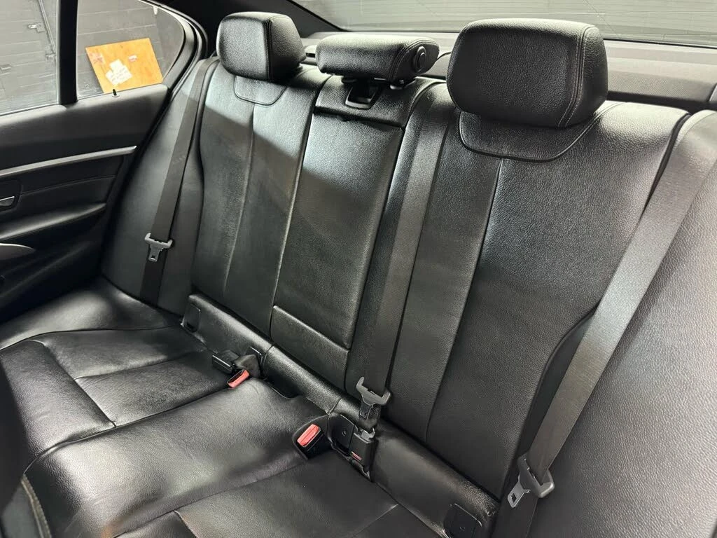 BMW 340 *  *    *   *  | Mobile.bg   15