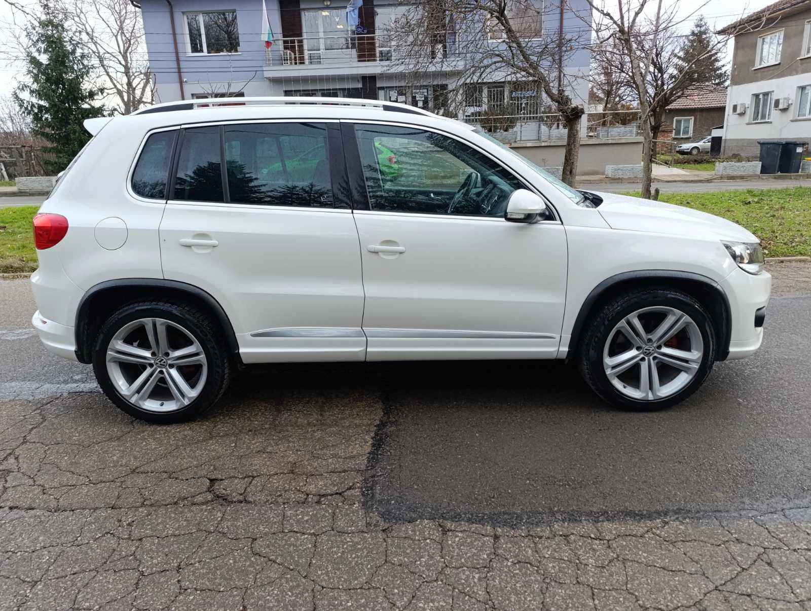 VW Tiguan R-Line 4�4 2012� 2.0 TDI 170 �.�. | Mobile.bg � ����������� 4
