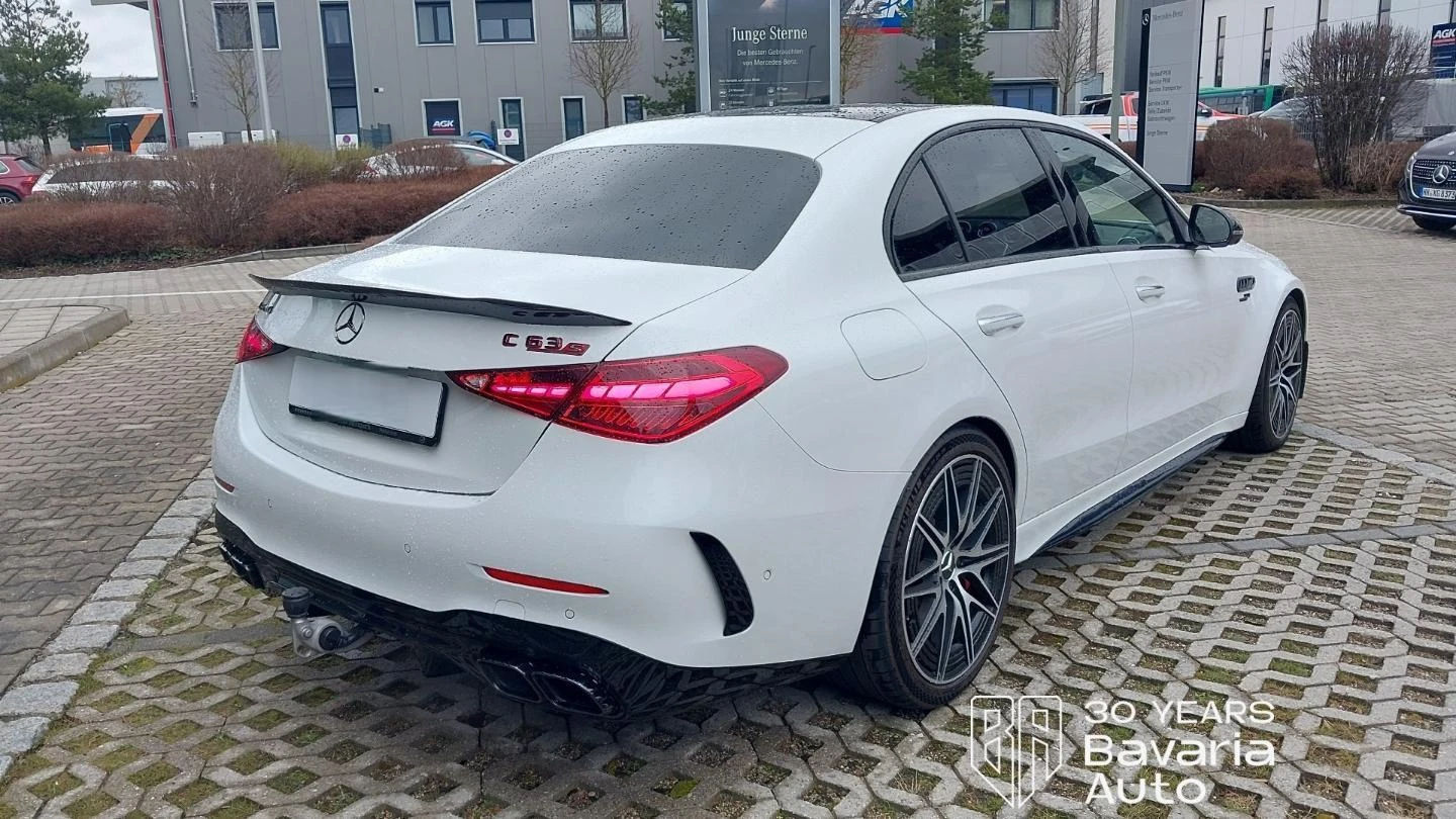Mercedes-Benz C 63 AMG s 4Matic  E Performance F1 Edition, снимка 4 - Автомобили и джипове - 53846225