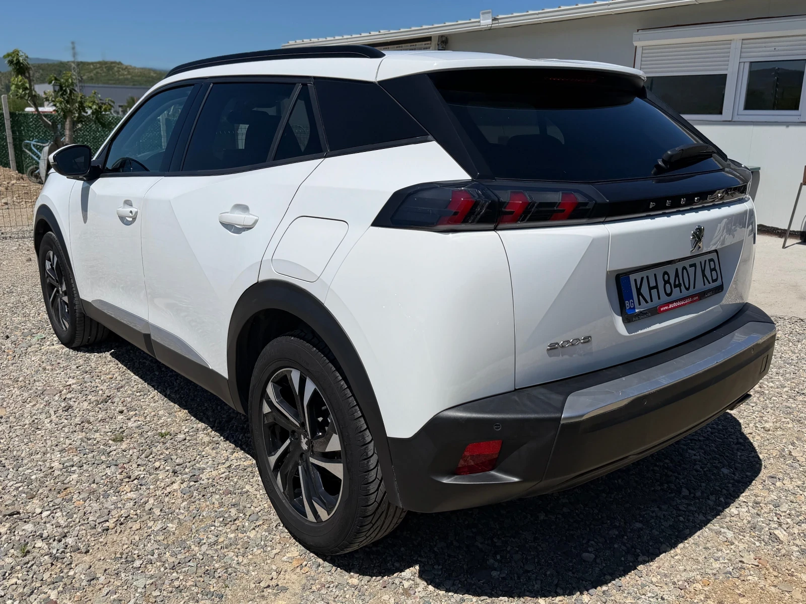 Peugeot 2008 Сервизна история!!!, снимка 5 - Автомобили и джипове - 54513711