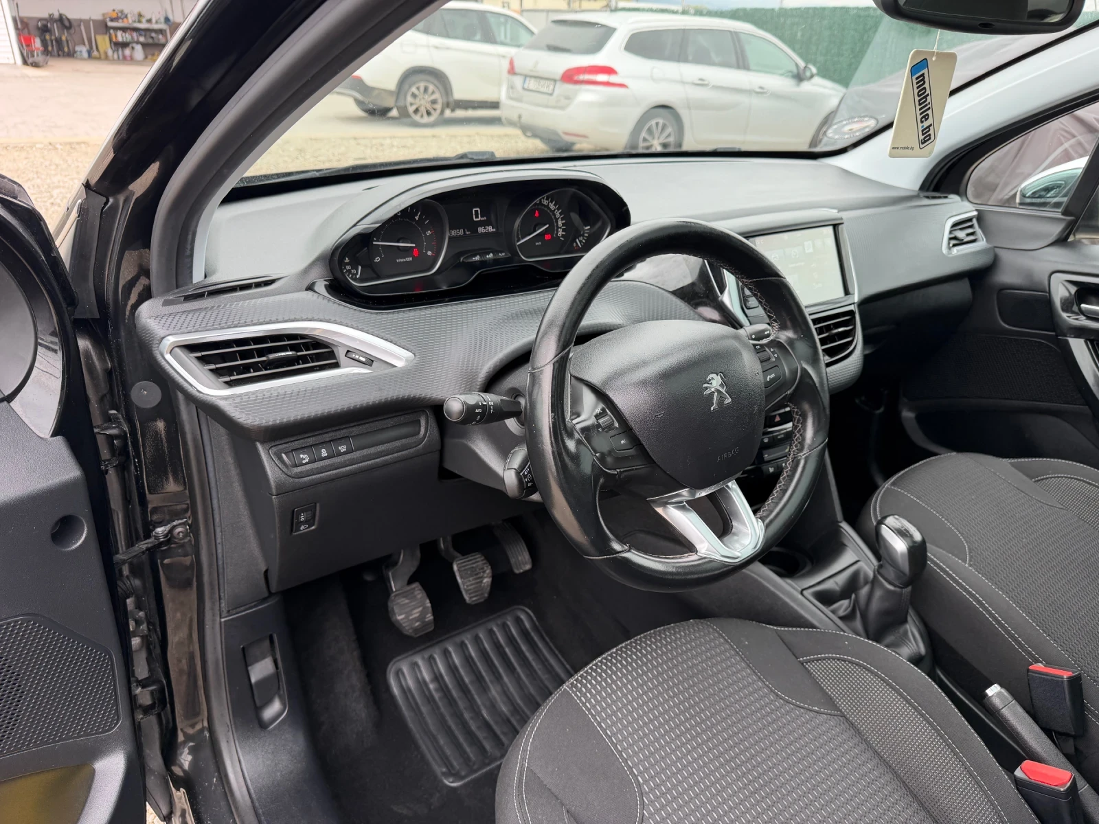 Peugeot 208 1.6d/100hp/CAMERA/PANORAMA/EVRO6/, снимка 10 - Автомобили и джипове - 54197088