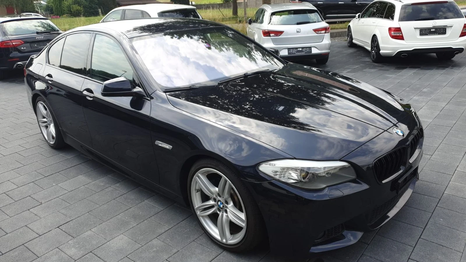 BMW 530 Xdrive , снимка 2 - Автомобили и джипове - 54984669