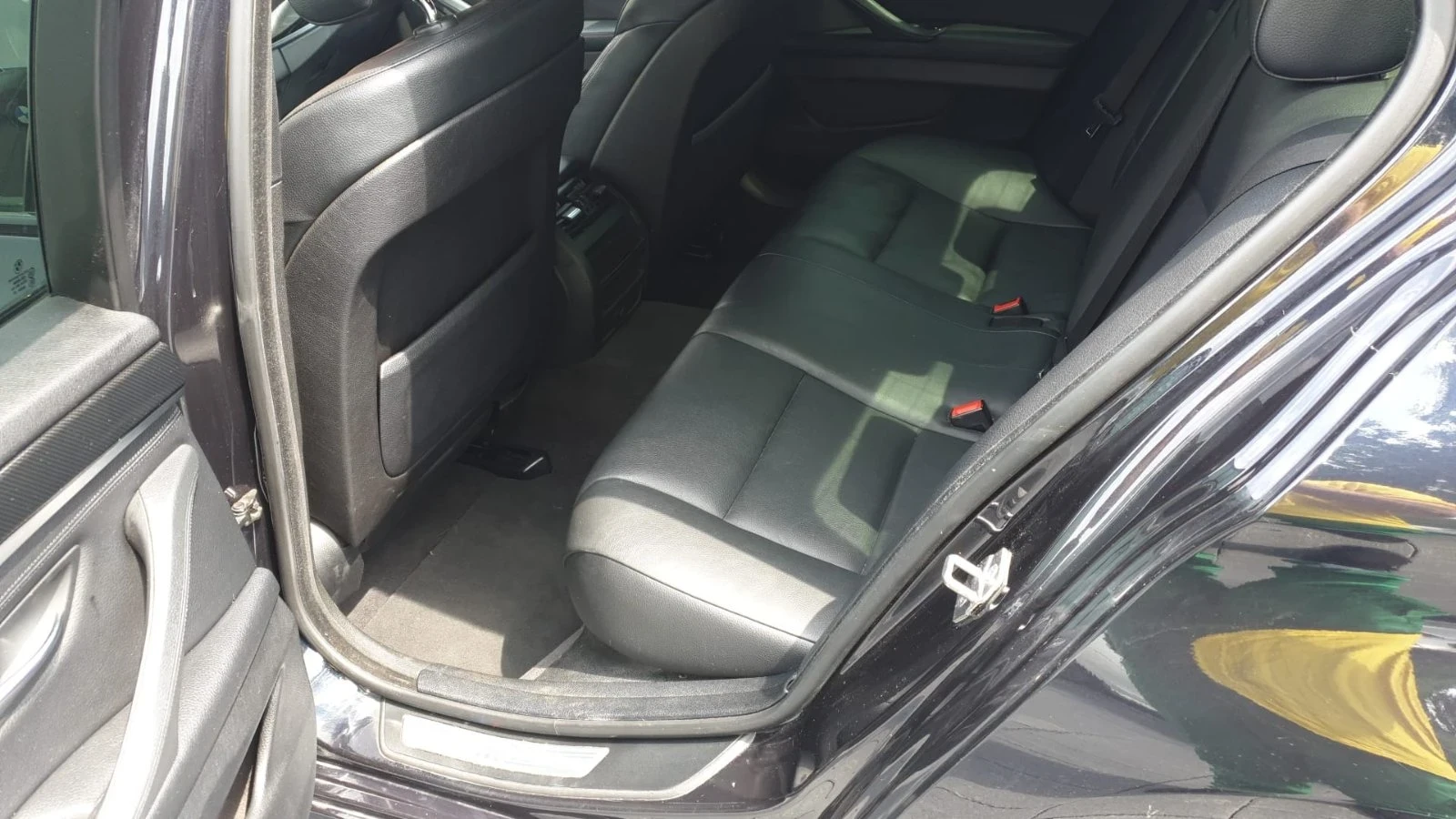 BMW 530 Xdrive , снимка 9 - Автомобили и джипове - 54984669