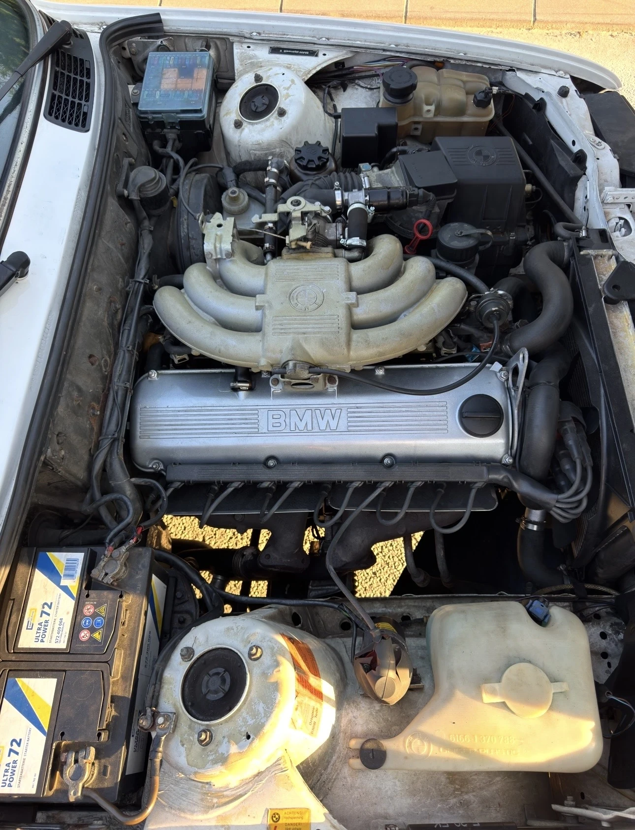 BMW 325, снимка 11 - Автомобили и джипове - 54692480