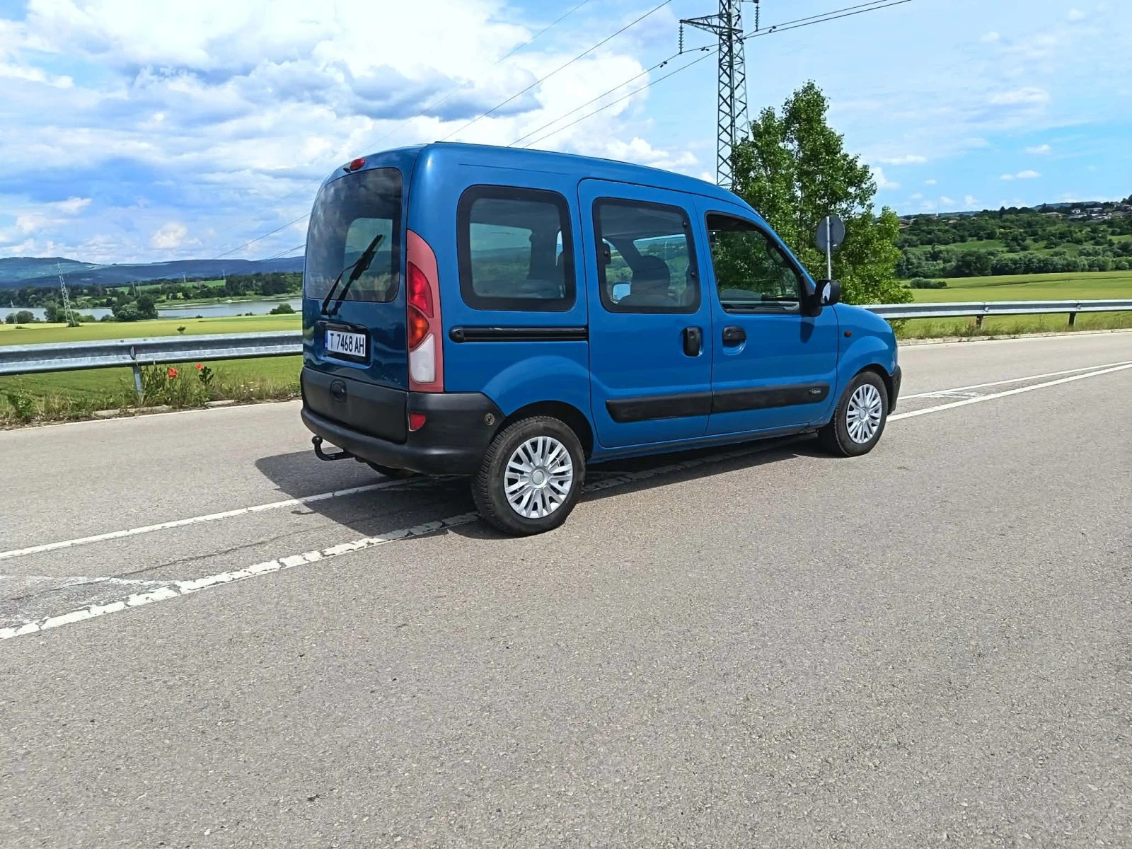 Renault Kangoo 1.6 газ/бензин, снимка 6 - Автомобили и джипове - 54839080