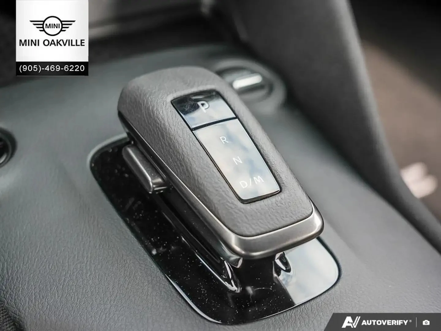 Nissan 370Z Z * AвтоКредит * (ЦЕНА ДО БГ), снимка 15 - Автомобили и джипове - 55139335