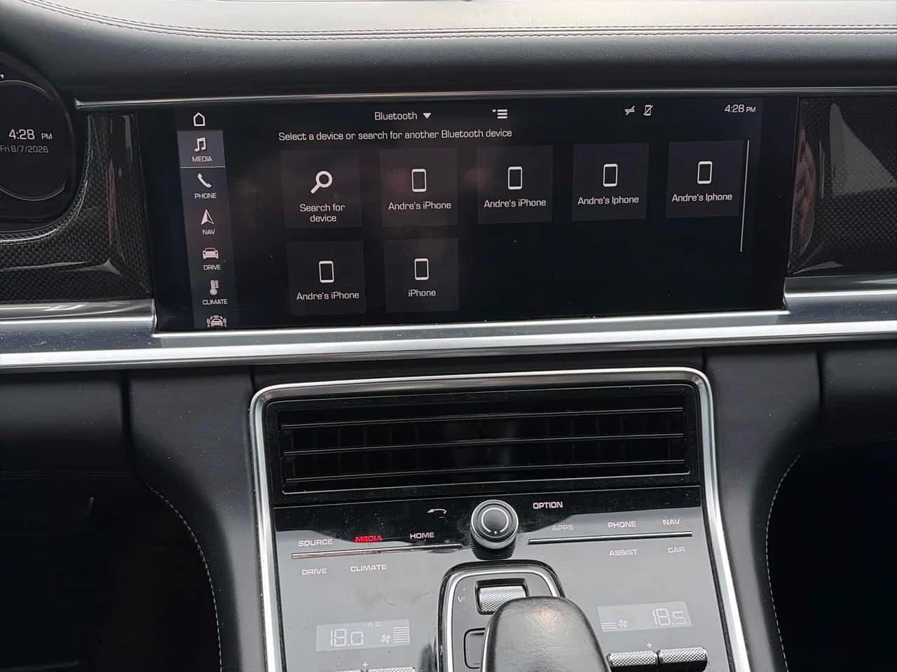 Porsche Panamera  4S / 360 / MATRIX / BOSE /DISTRONIC/CARFAX, снимка 9 - Автомобили и джипове - 55590935