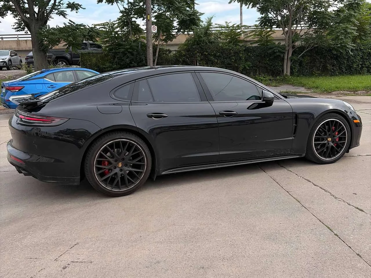 Porsche Panamera  4S / 360 / MATRIX / BOSE /DISTRONIC/CARFAX, снимка 3 - Автомобили и джипове - 55590935
