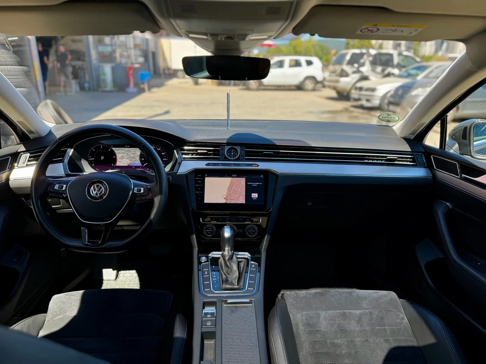 VW Passat 2.0 TDI Highline , снимка 10 - Автомобили и джипове - 55616793