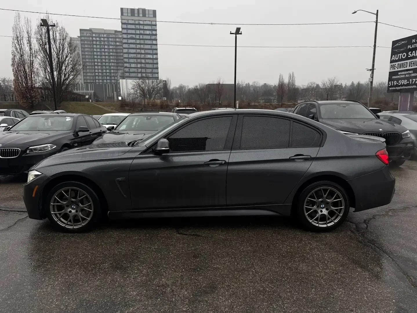 BMW 340 Xi* M-Pack* H/K* Distronic* Carbon* Без инциденти, снимка 6 - Автомобили и джипове - 55622343