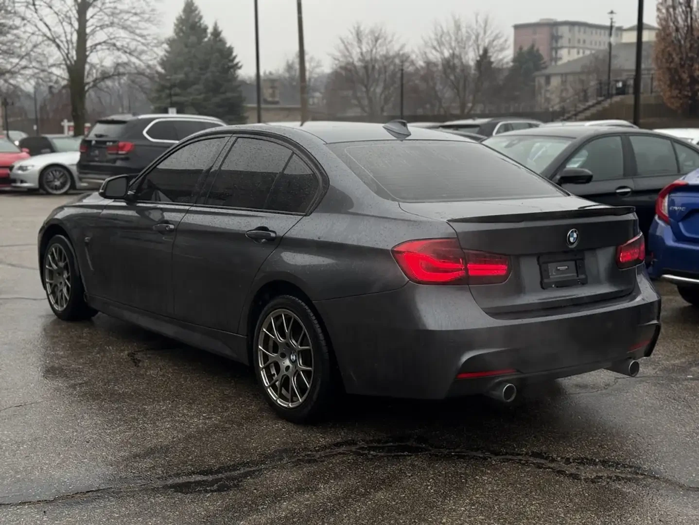 BMW 340 Xi* M-Pack* H/K* Distronic* Carbon* Без инциденти, снимка 5 - Автомобили и джипове - 55622343