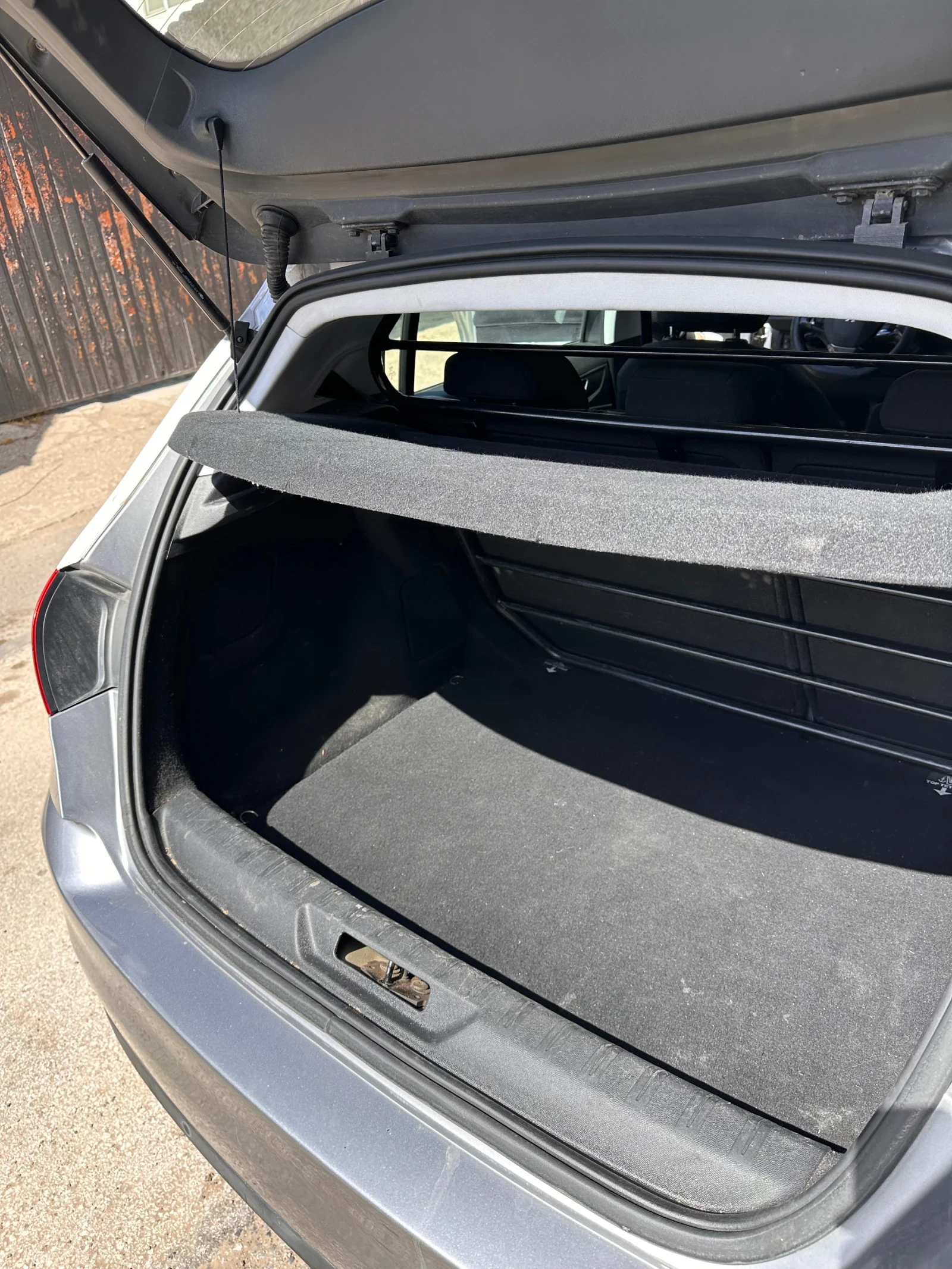 Peugeot 308, снимка 10 - Автомобили и джипове - 55658229