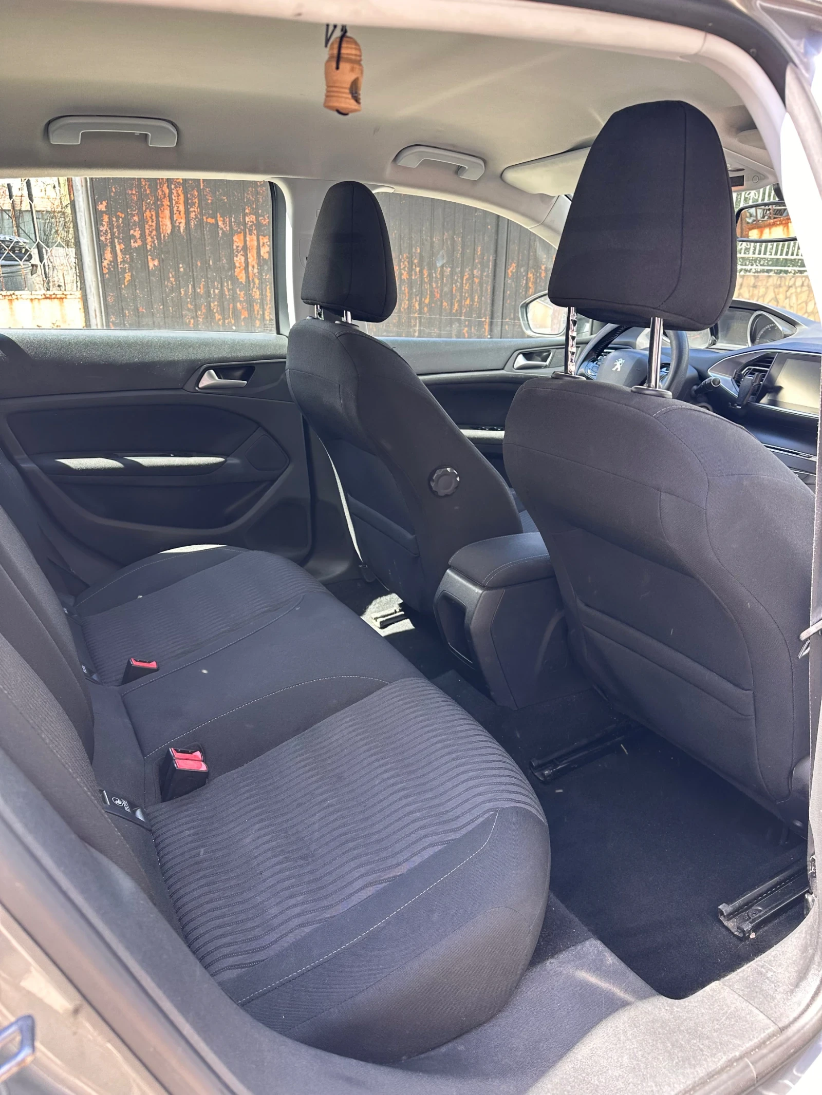 Peugeot 308, снимка 12 - Автомобили и джипове - 55658229