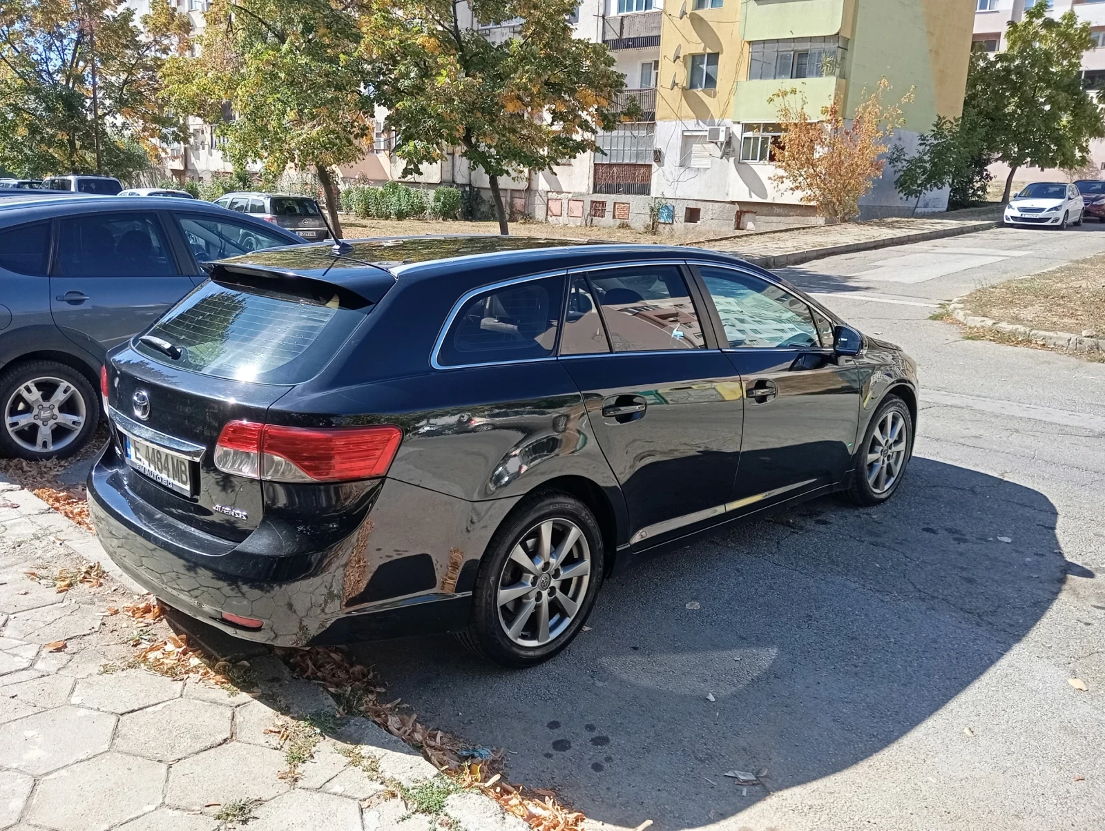 Toyota Avensis, снимка 3 - Автомобили и джипове - 56325948