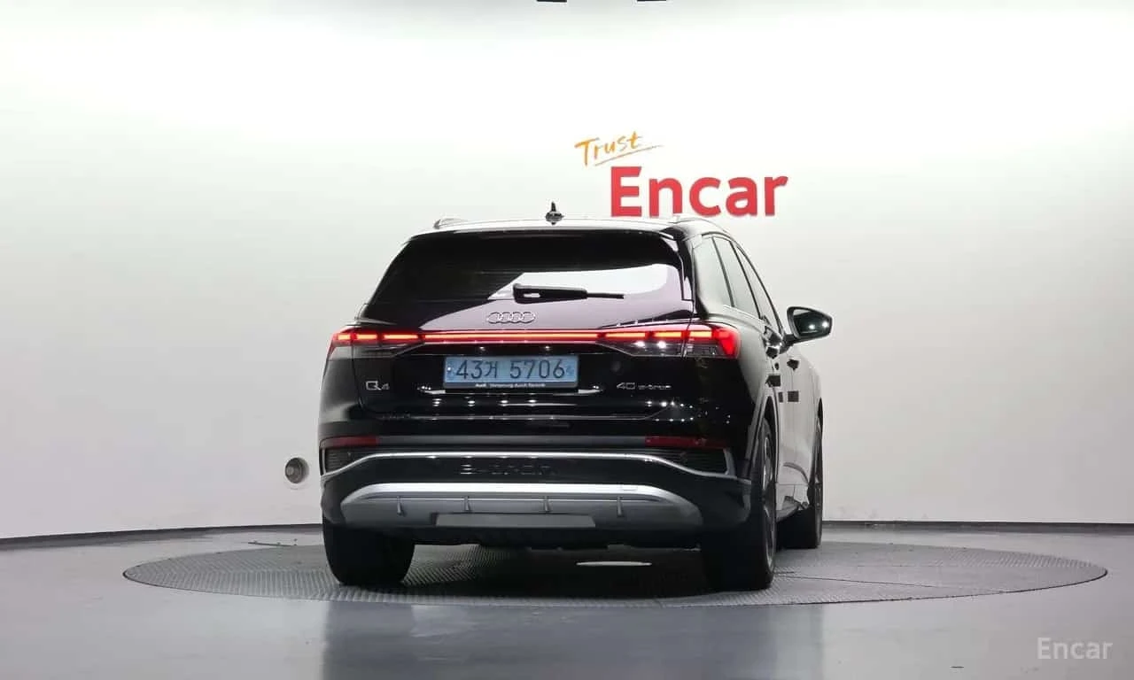 Audi E-Tron * 40 Premium * HEAD UP * �������� * ���� �� �� *  | Mobile.bg � ����������� 4