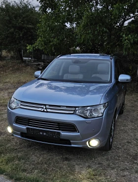 Mitsubishi Outlander 2.0 PHEV Plug-in Hybrid 4X4 FULL 