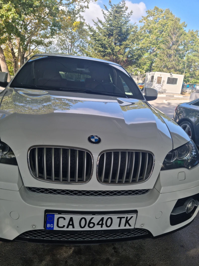 BMW X6 40d= xDrive= Sport= Facelift= 360* камера= 8 скоро, снимка 2 - Автомобили и джипове - 47088254