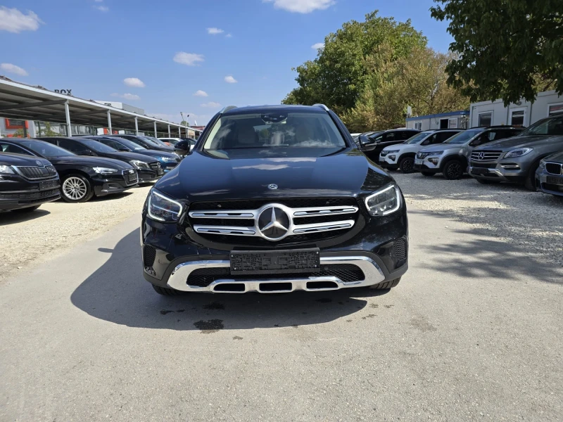 Mercedes-Benz GLC 200d Sport - 4MATIC - Топ състояние, снимка 3 - Автомобили и джипове - 47331078