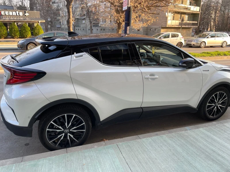 Toyota C-HR 2.0, снимка 2 - Автомобили и джипове - 47894328