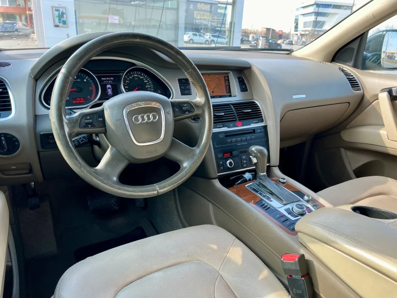 Audi Q7 3.0 TDI 239 к.с., снимка 7 - Автомобили и джипове - 49318375