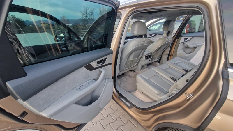 Audi Q7 ЛИЗИНГ, снимка 10 - Автомобили и джипове - 49483433
