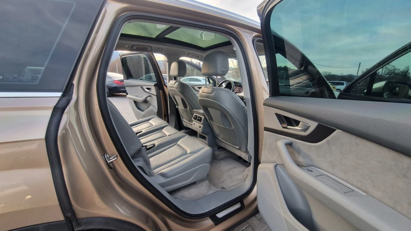 Audi Q7 ЛИЗИНГ, снимка 12 - Автомобили и джипове - 49483433