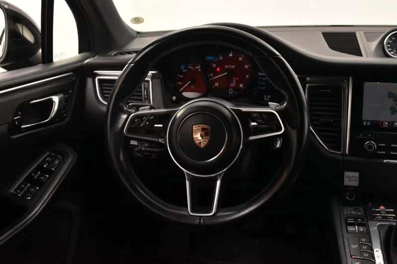 Porsche Macan GTS/360HP/CAM/ACC/MEMORY/KLESS/CARPLAY/BOSE/802f, снимка 11 - Автомобили и джипове - 51836867