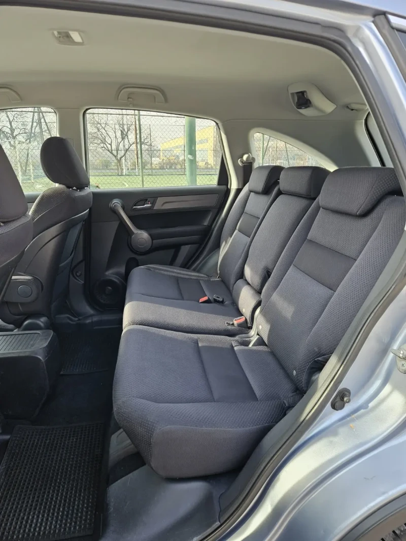 Honda Cr-v 2.0i-VTEC 4x4 Elegance, снимка 12 - Автомобили и джипове - 52854615