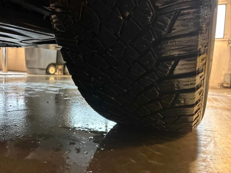 Volvo XC40 * Momentum * CARFAX * БЕЗ ПЪРВОНАЧАЛНА ВНОСКА, снимка 13 - Автомобили и джипове - 52877544